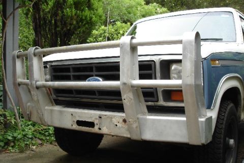1985 Ford Bronco photo