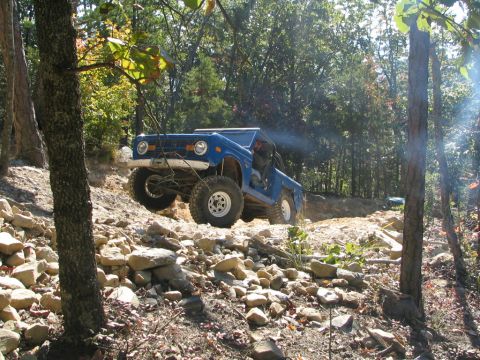 1990 Ford Bronco - Climbing Daniel