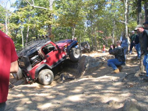 1990 Ford Bronco - There never seems to be a lack of spectators at Kodak Rock.