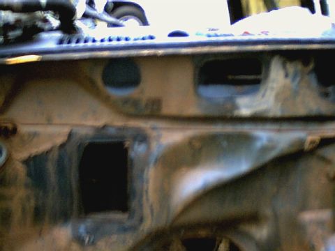 1987 Ford Bronco II - same cowl same hole