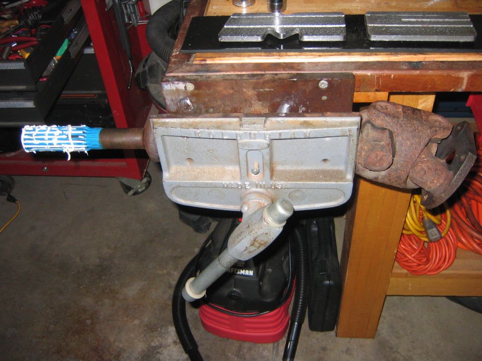 If your bronco suffers from the notorious “thunk” this is a good time to lube your shaft, if there is a bad time for that?!?