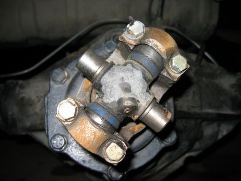 1985 Ford Bronco - 1350 joint