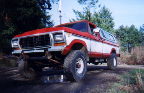1979 Ford F-250 - This 1979 Ford F-250 pickup truck is shown from a 3/4 front angle.
