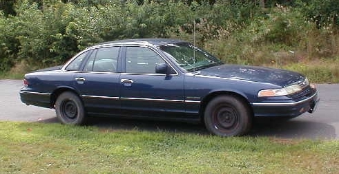 1994 Ford Crown Victoria “Vickie”