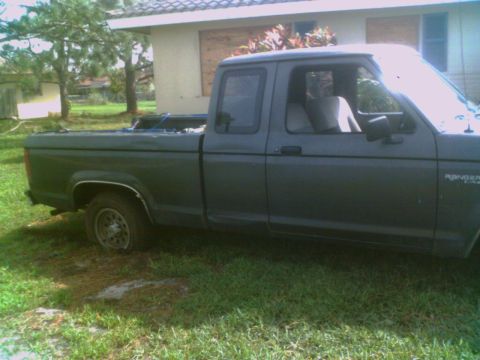 1990 Ford Ranger - Stuck in Grandpa's front yard after Wilma