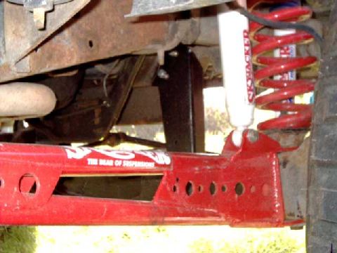 1984 Ford Bronco - frontend-extended radius arm and axle pivot drop bracket passngr-side