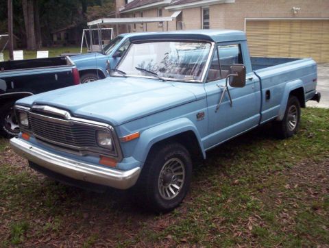 1985 Jeep Grand Wagoneer photo