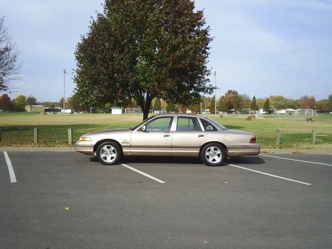 1993 Ford Crown Victoria