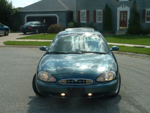 1997 Mercury Sable photo