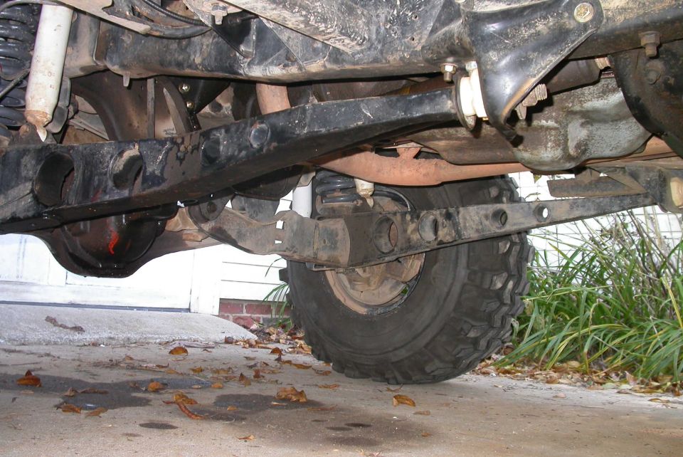 Aonther shot of the extended radius arms.