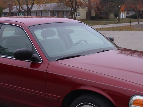 2000 Ford Crown Victoria - November 5, 2005 - 09