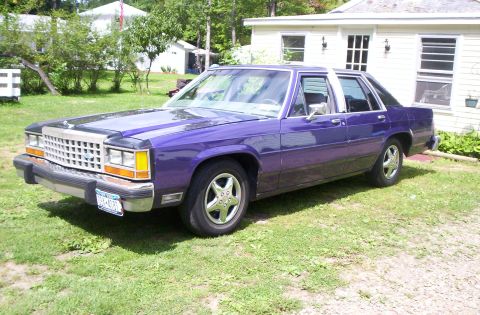1986 Ford LTD Crown Victoria photo