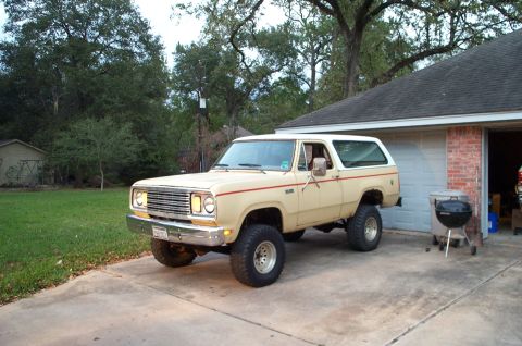 1978 Dodge Power Ram “Plymouth Trailduster”