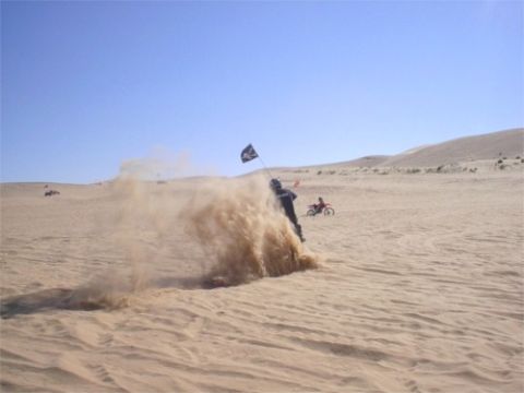 1993 Ford Bronco - Jimmy leaving a nice rooster tail on his way back up Comp. Hill.