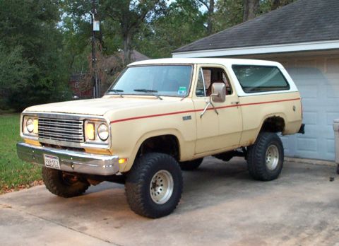 1978 Dodge Power Ram “Plymouth Trailduster”
