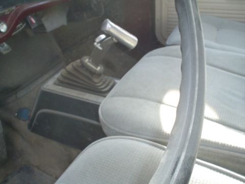 1981 Ford Bronco - Close up of shifter