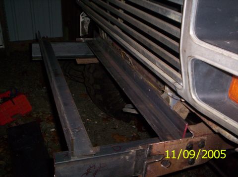 1985 Ford Bronco - Custom winch bumper fabrication in progress, dated 11/09/2005.