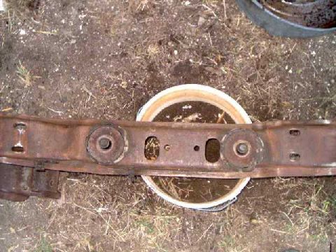 1984 Ford Bronco - tranny crossmember