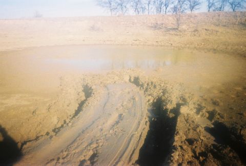 1991 Ford Bronco - nother pic of the mud