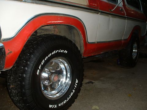 1978 Ford Bronco - New BFG AT KO 33x12.50-15 on 15x8 rims