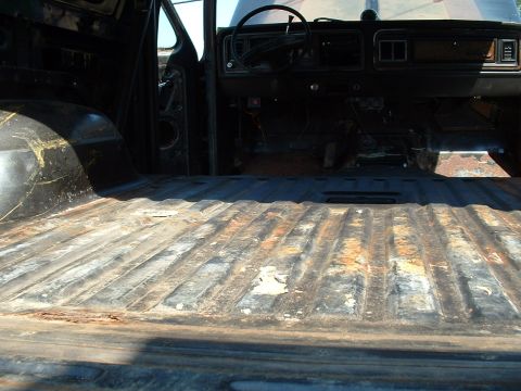 1978 Ford Bronco - took the carpet out and found this