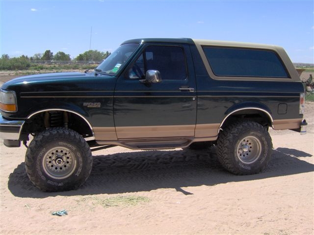 1995 Ford Bronco “Fearxfour”