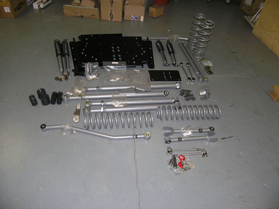 RE 5.5" Long Arm kit w/ RE Mono shocks