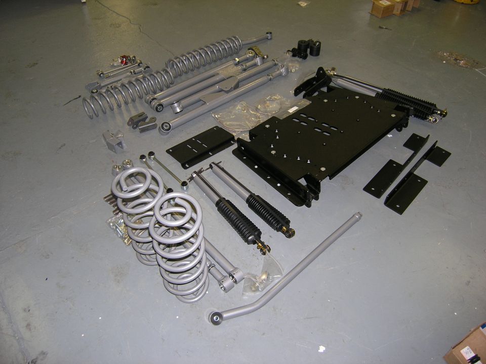 RE 5.5" Long Arm kit w/ RE Mono shocks