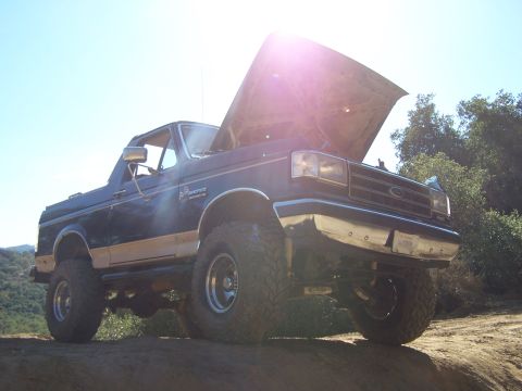 Hollister 11/12/05 - 1991 Ford Bronco