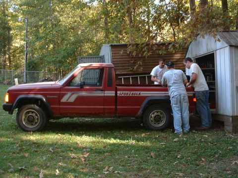 1985 Ford Bronco - Trying to figure out how the heck we're gonna lift it up onto the engine stand