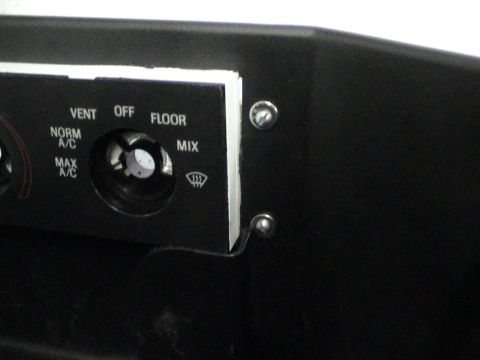 1997 Ford Probe - Interior climate control panel showing various settings for air distribution and temperature.