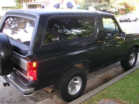 1986 Ford Bronco photo