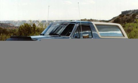 1992 Ford Bronco photo
