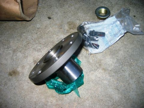1985 Ford Bronco - my new BW1345 Flange