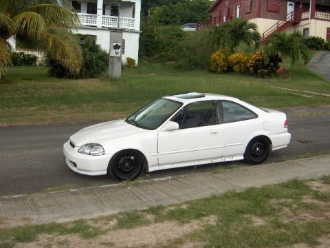1995 Acura Integra photo