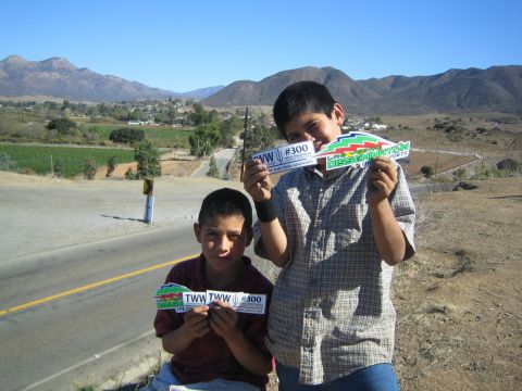 1990 Ford Bronco - I gave these Kids a Couple of sticker from TWW/MossBros & from the Truggy Team we helped @ Pit 4