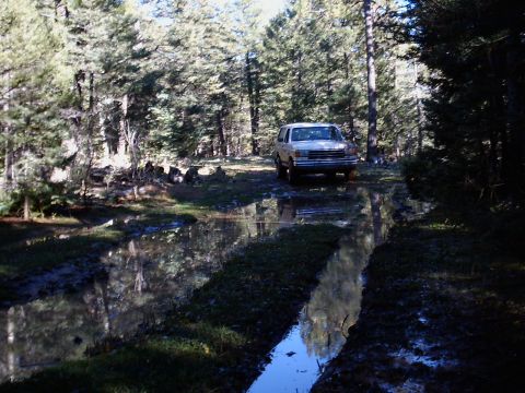 1991 Ford Bronco - Wheelin on Capulin Mountain.