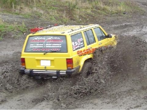 1989 Jeep Cherokee photo