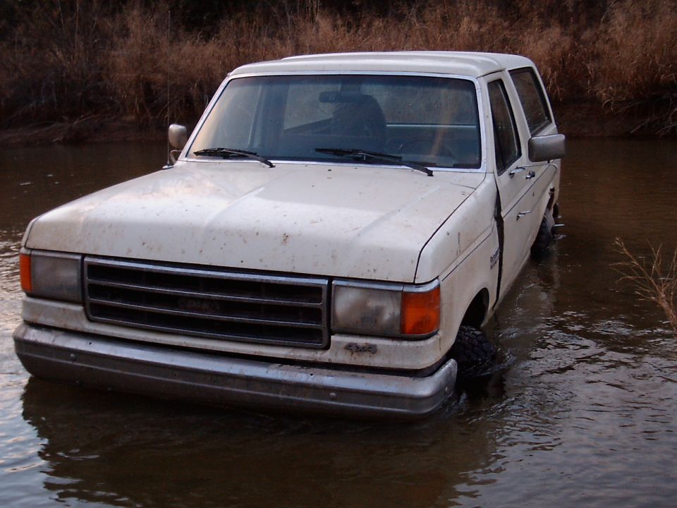 1991 Ford Bronco “Whitey”