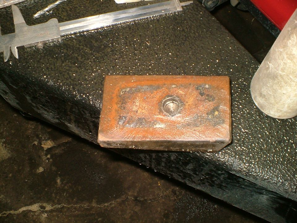 Shim with caliper measuring tool