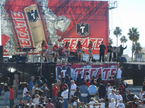 1990 Ford Bronco - The Tecate Girls doing their thing.