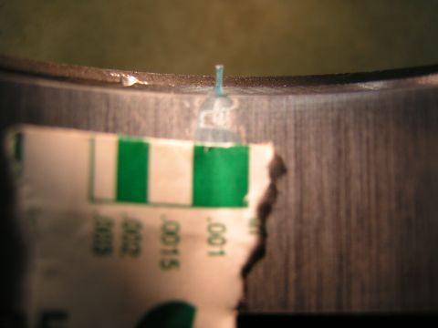 1996 Ford Probe - Measuring engine bearing clearance with a plastic gauge strip.