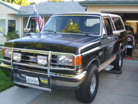 1990 Ford Bronco “Balding Bronco”