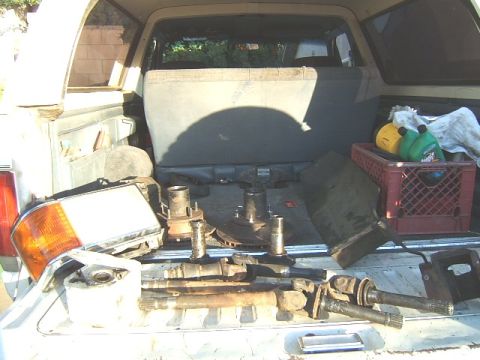 1988 Ford Bronco - Front shafts, hub and rotors, spindles and Warn Premiums hubs off of a 90 Bronco at the local junkyard. Upgrading to the better manual lock…