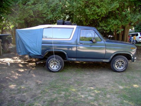 1986 Ford Bronco - Another shot. Man, wrong campground to sleep in. Got in at 10:00 p.m. looked quiet, kids, dogs, parents, planes, trains and campfire chatte…