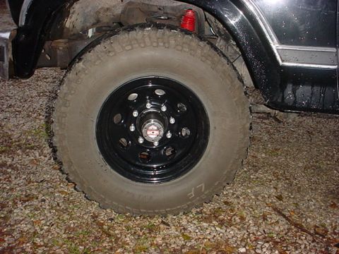 1983 Ford Bronco - This photo shows the wheel and suspension of a Ford Bronco, not necessarily a 1983 model.