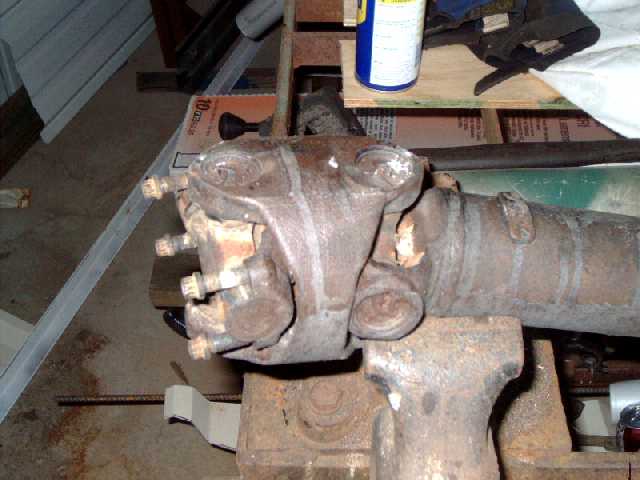 CV (constant velocity) joint, rear ds