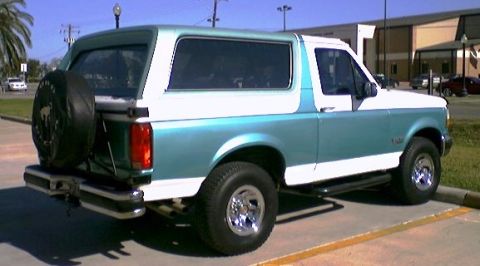 1990 Ford Bronco photo