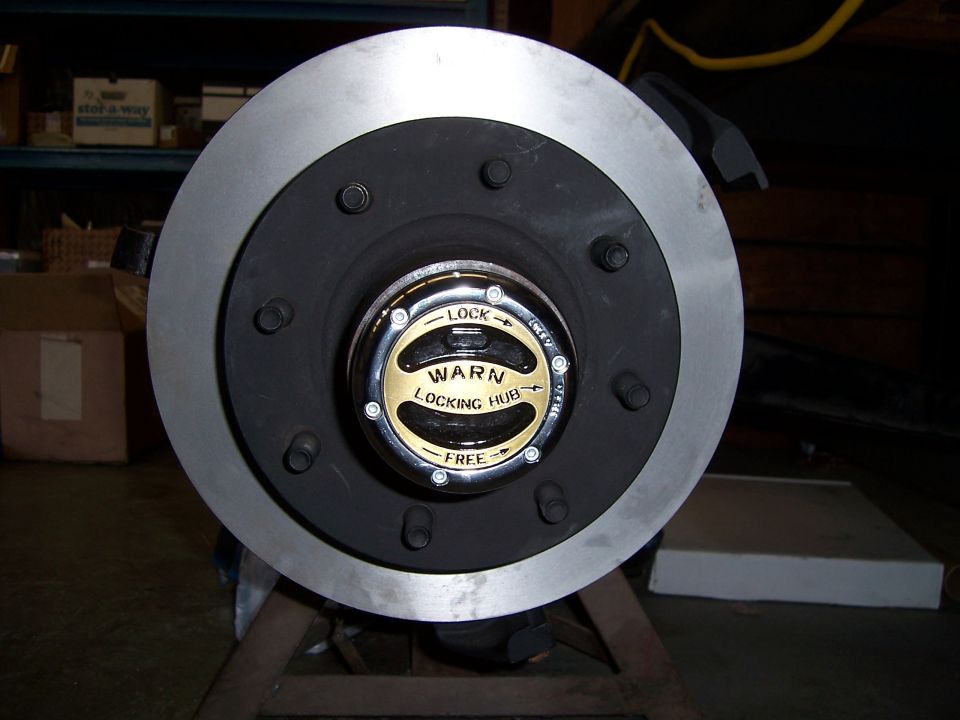 Warn locking hub assembly mounted on a brake rotor