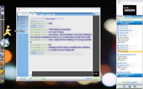 1993 Ford Taurus - A screenshot of the AIM Triton instant messenger application is displayed on a computer screen.